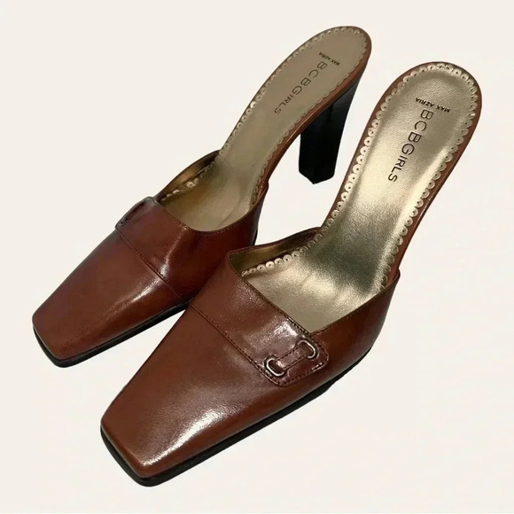 Women’s BCBGIRLS MAXAZRIA SQUARE TWO HEELS BLOCK HEEL COGNAC IN COLOR‎ SIZE 7B - Picture 3 of 15
